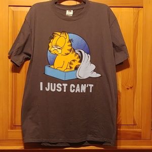 Garfield T shirt